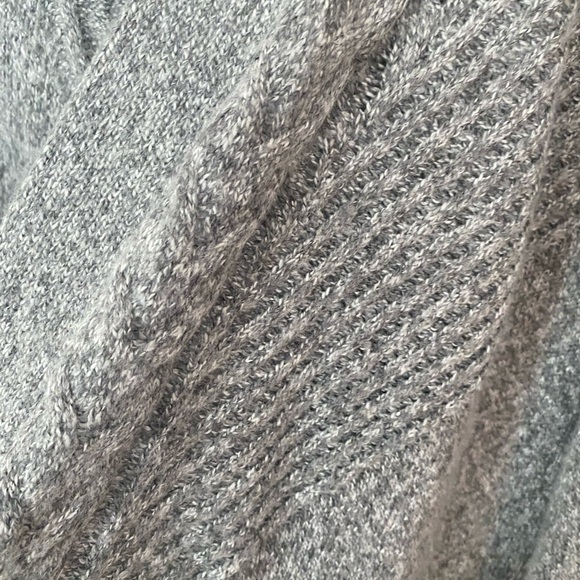 Fall sweater 🍁 - Picture 3 of 6